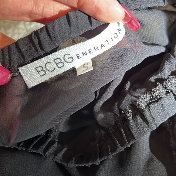 Swimwear cover up - Picture 2 of 2